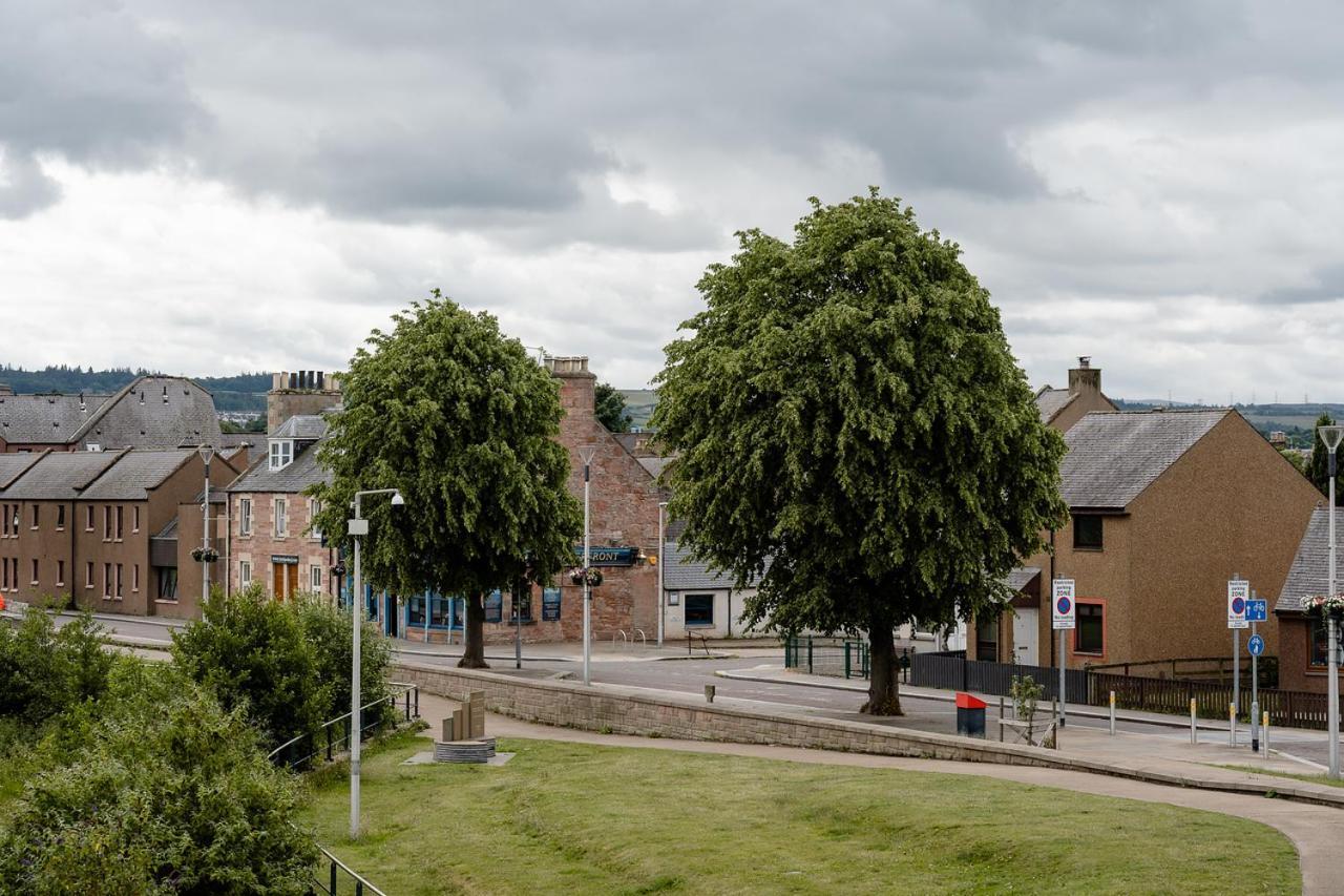 Ness Riverfront Holiday Home - City Centre Inverness Dış mekan fotoğraf
